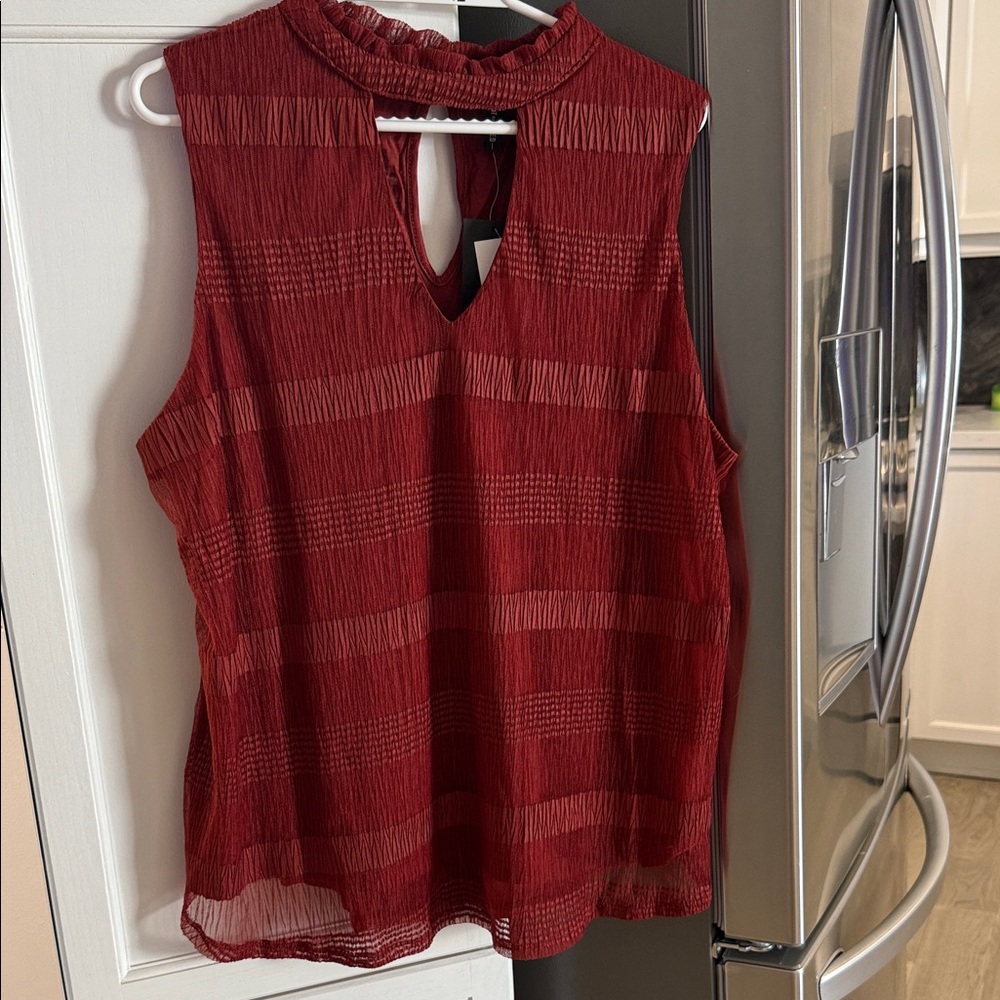 Elegant Maroon Sleeveless Top